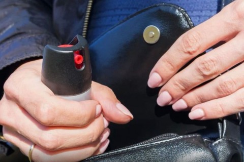 Câmara aprova projeto que libera spray de pimenta para mulheres